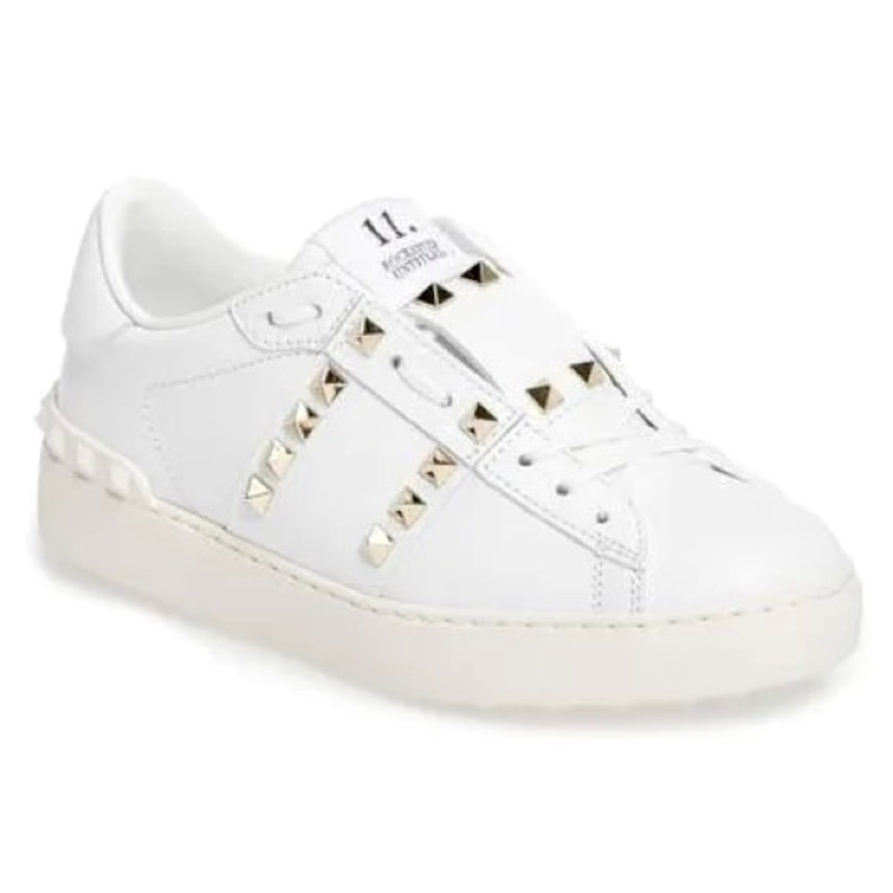 SOLD- Valentino Rockstud Sneaker- White Sz 6